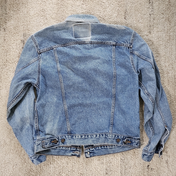Vintage 90s Levi's Denim Trucker Jacket - Picture 5 of 5